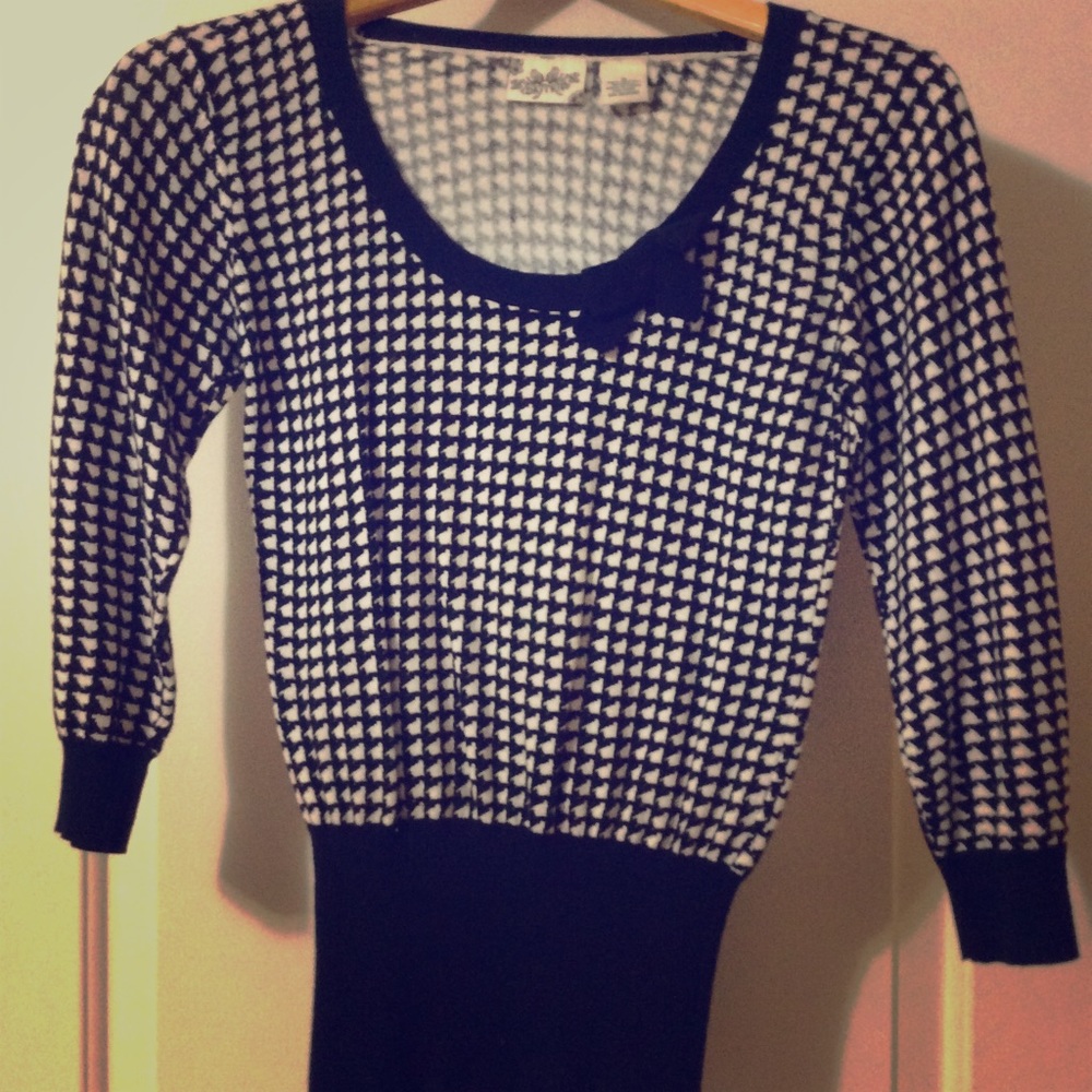 Day trip houndstooth sweater EUC small